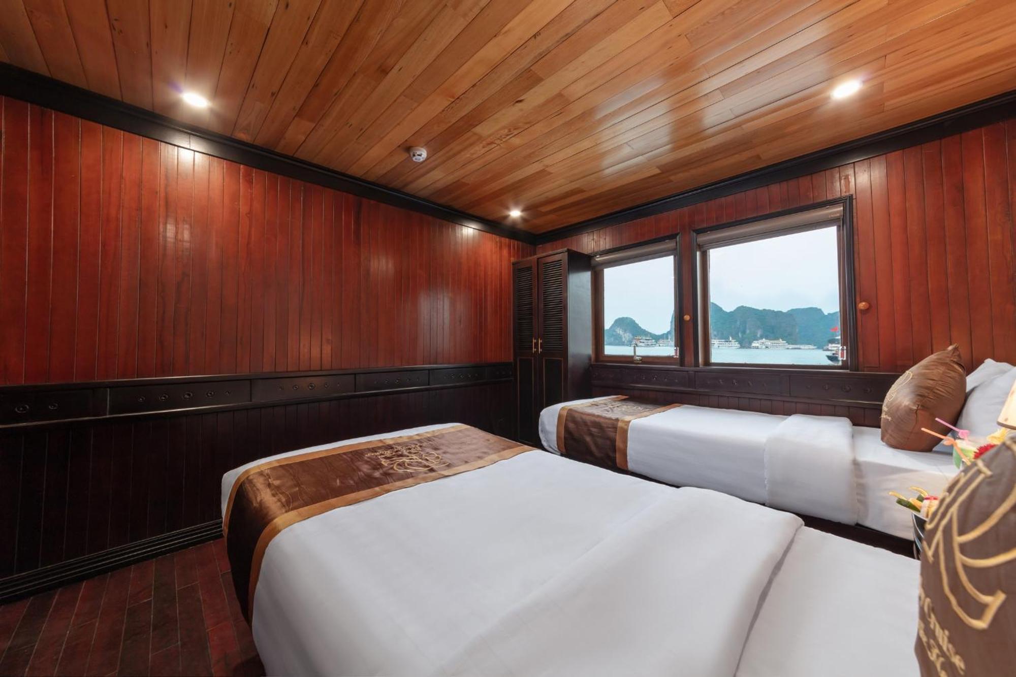 Hotel Ruby Cruise Hạ Long Exterior foto